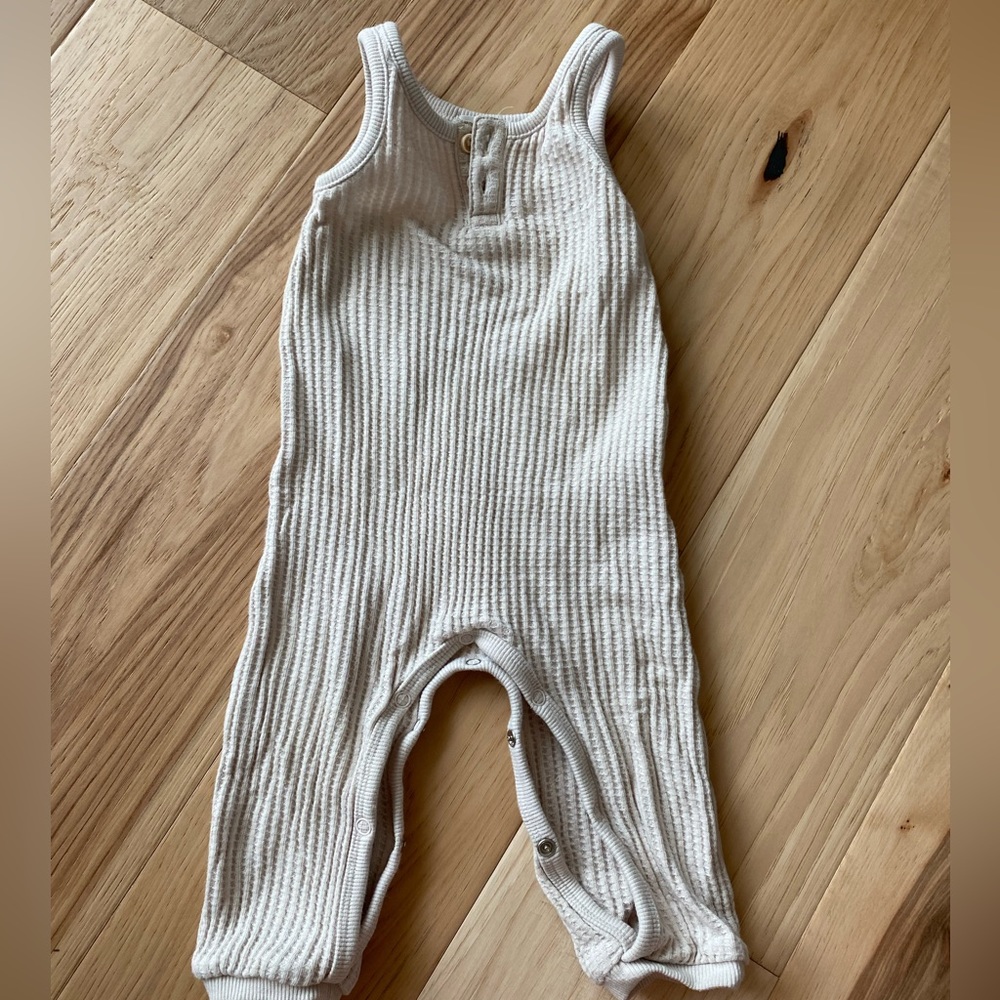 Jamie Kay Zoe Waffle Romper in Pink Mist, GUC
